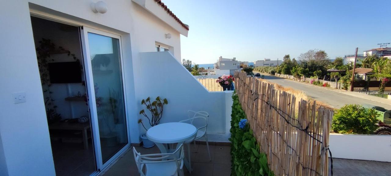 Thalassa Seaside Boutique Beach Apartment Polis Eksteriør bilde