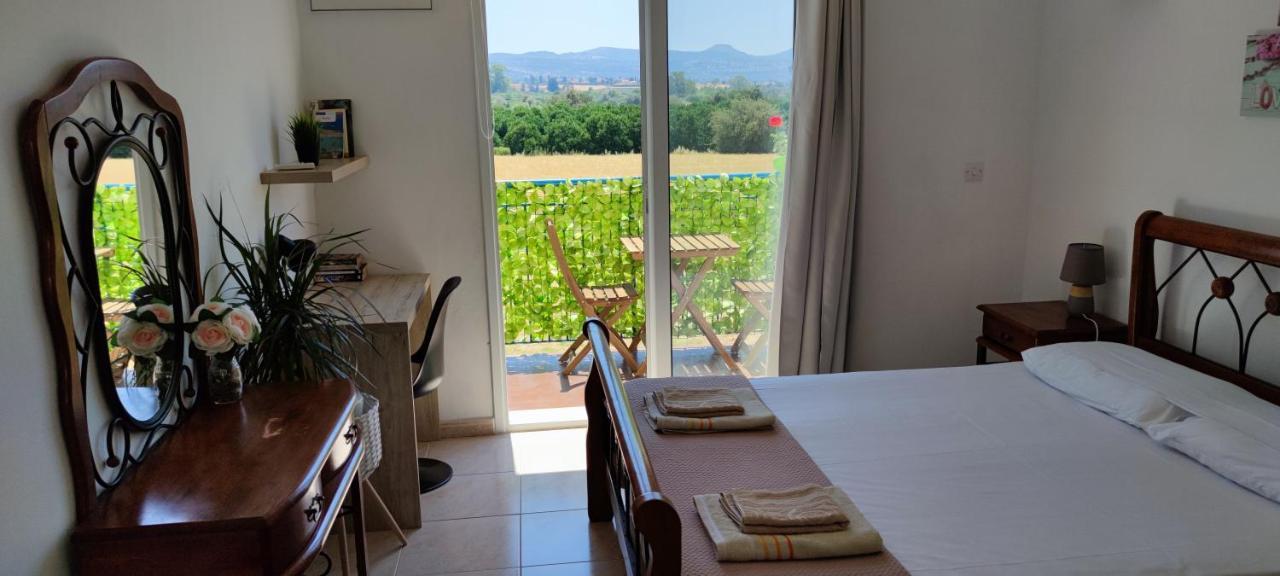 Thalassa Seaside Boutique Beach Apartment Polis Eksteriør bilde