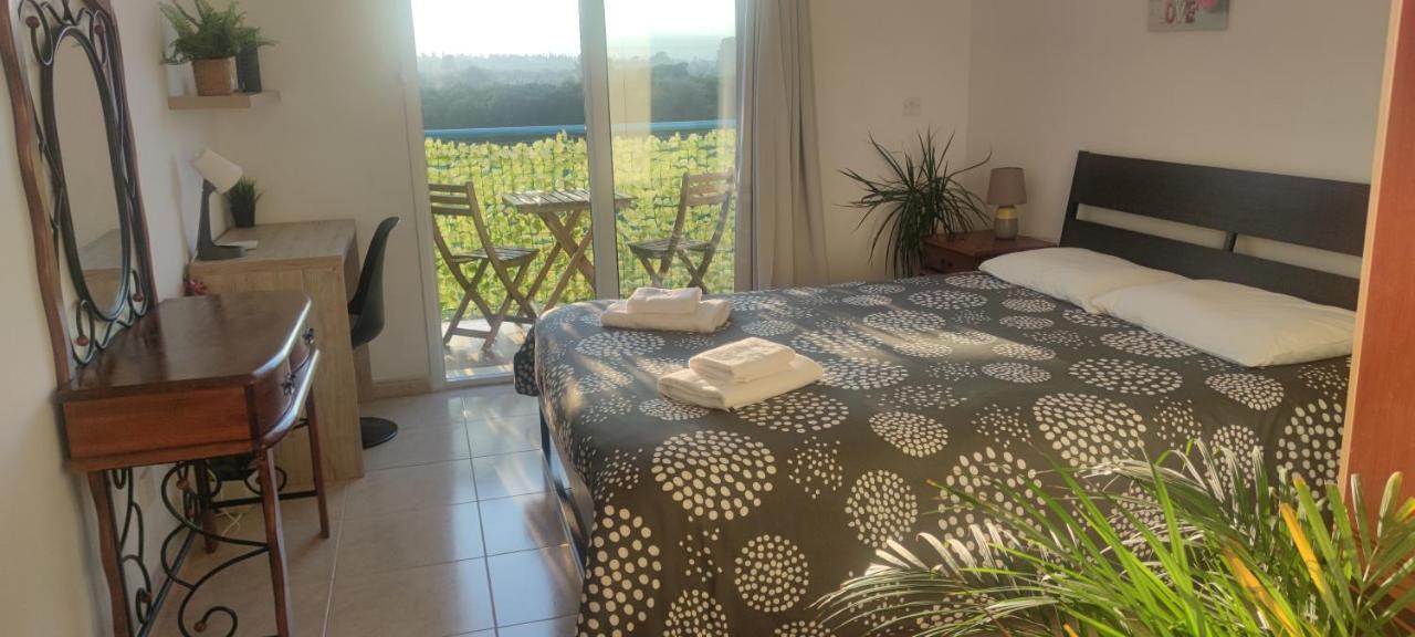 Thalassa Seaside Boutique Beach Apartment Polis Eksteriør bilde